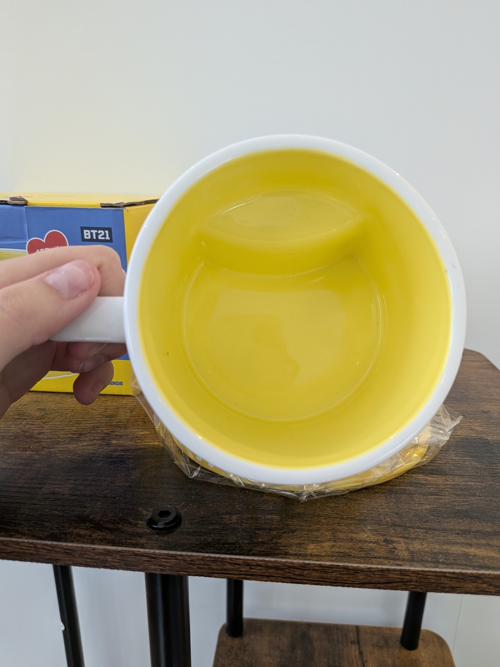MINISO BT21 Tata Ceramic Mug - White and Yellow (NEW IN BOX) - Picture 5 of 9